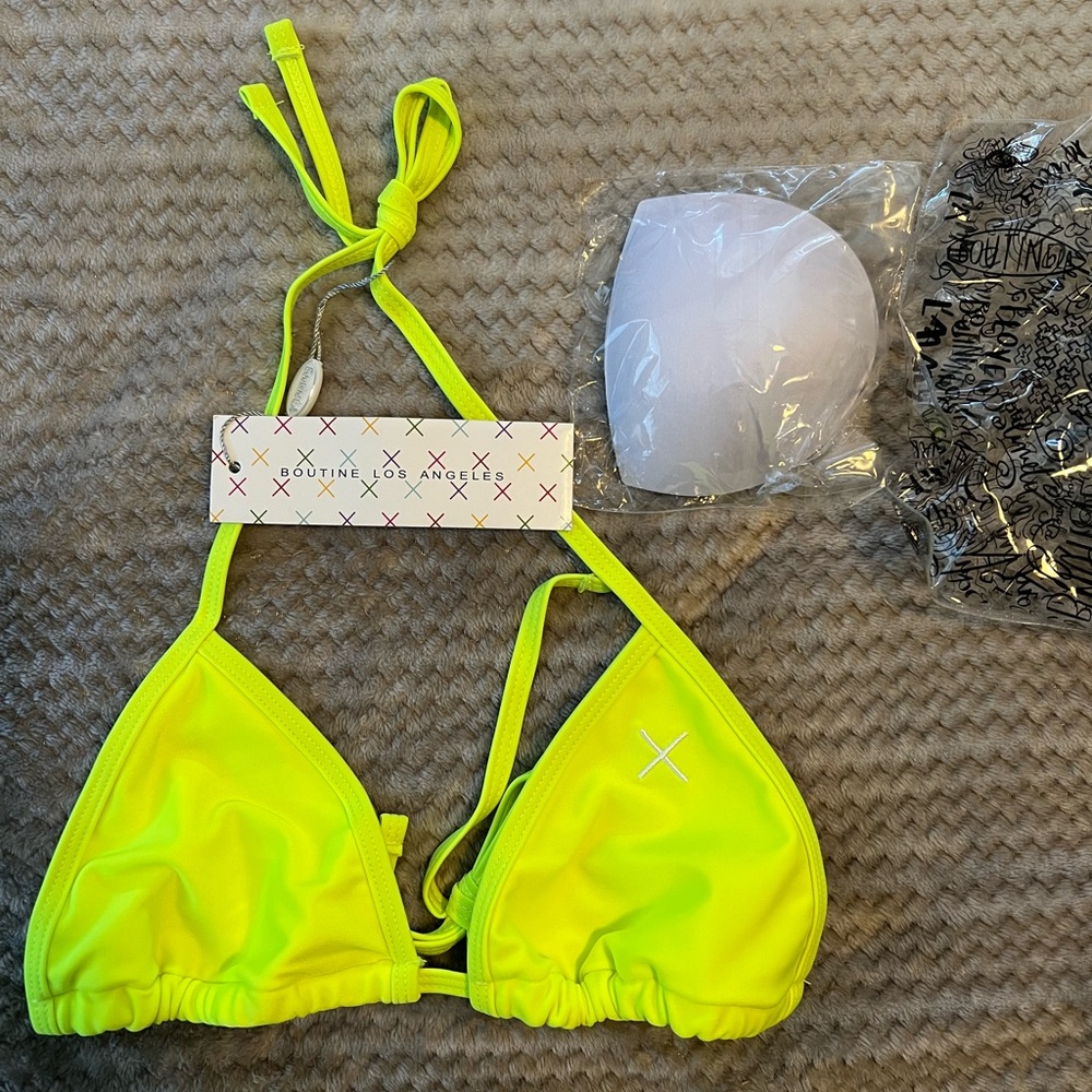 Boutine LA bikini top